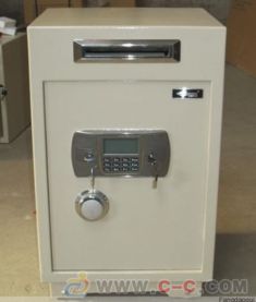 定制安全 從保險柜廠家到電子與投幣保險柜的精品打造